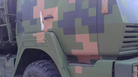 五指山本服务专注外墙迷彩涂装